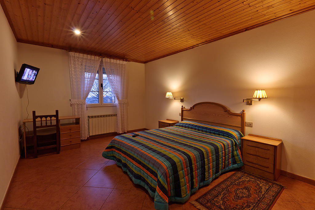 Hostal Casa Cazoleiro Meira  Habitación foto